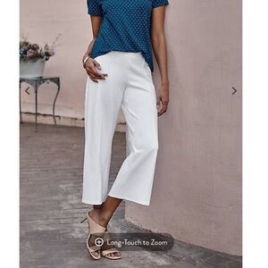 Three colors Jjill wearever jersey pull on wide leg crops. See pictures.